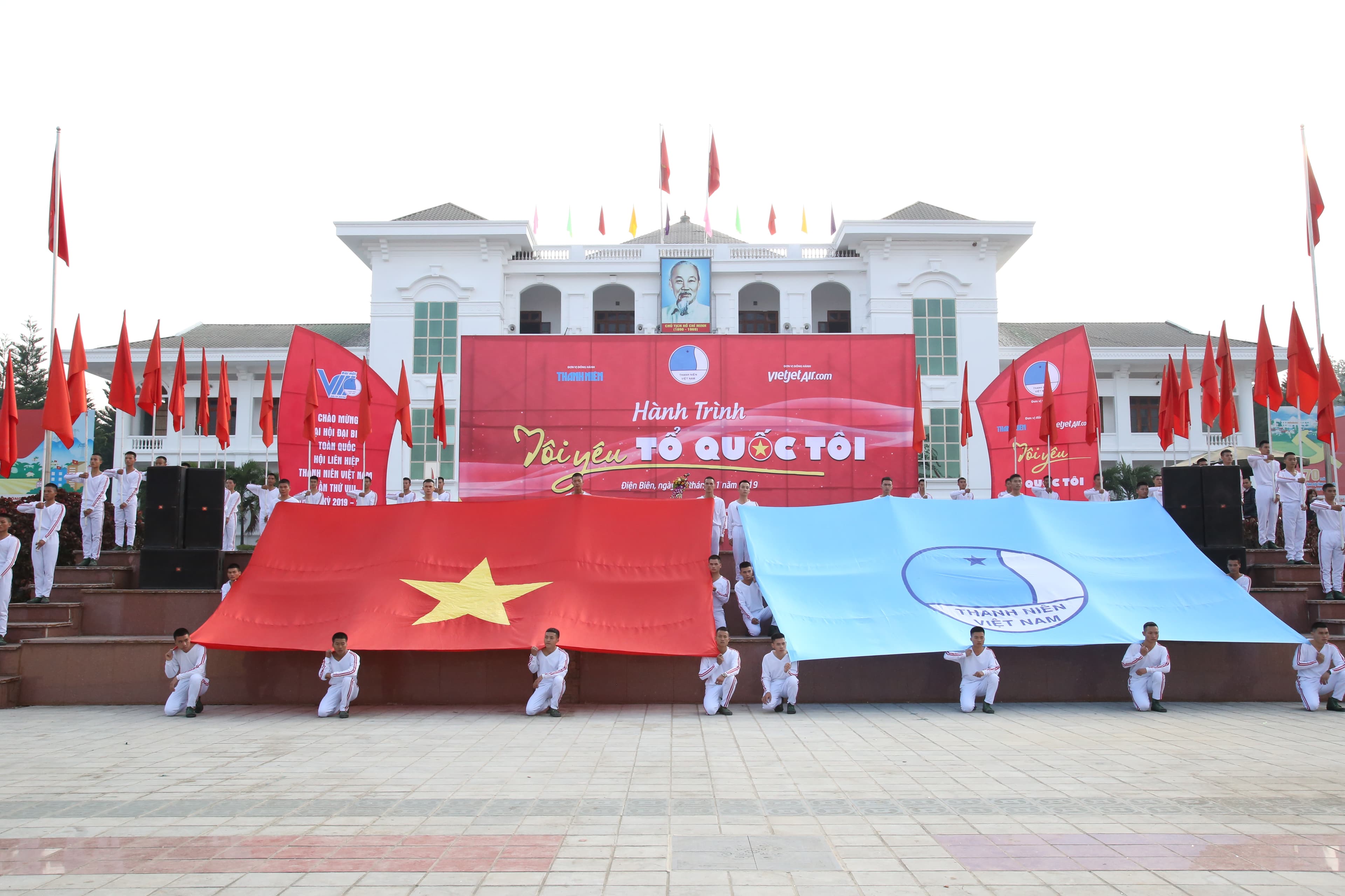 Nhiều hoạt động ý nghĩa tại Hành trình “Tôi yêu Tổ quốc tôi”