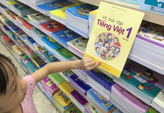 Địa phương tự quyết định việc chọn sách giáo khoa mới lớp 1
