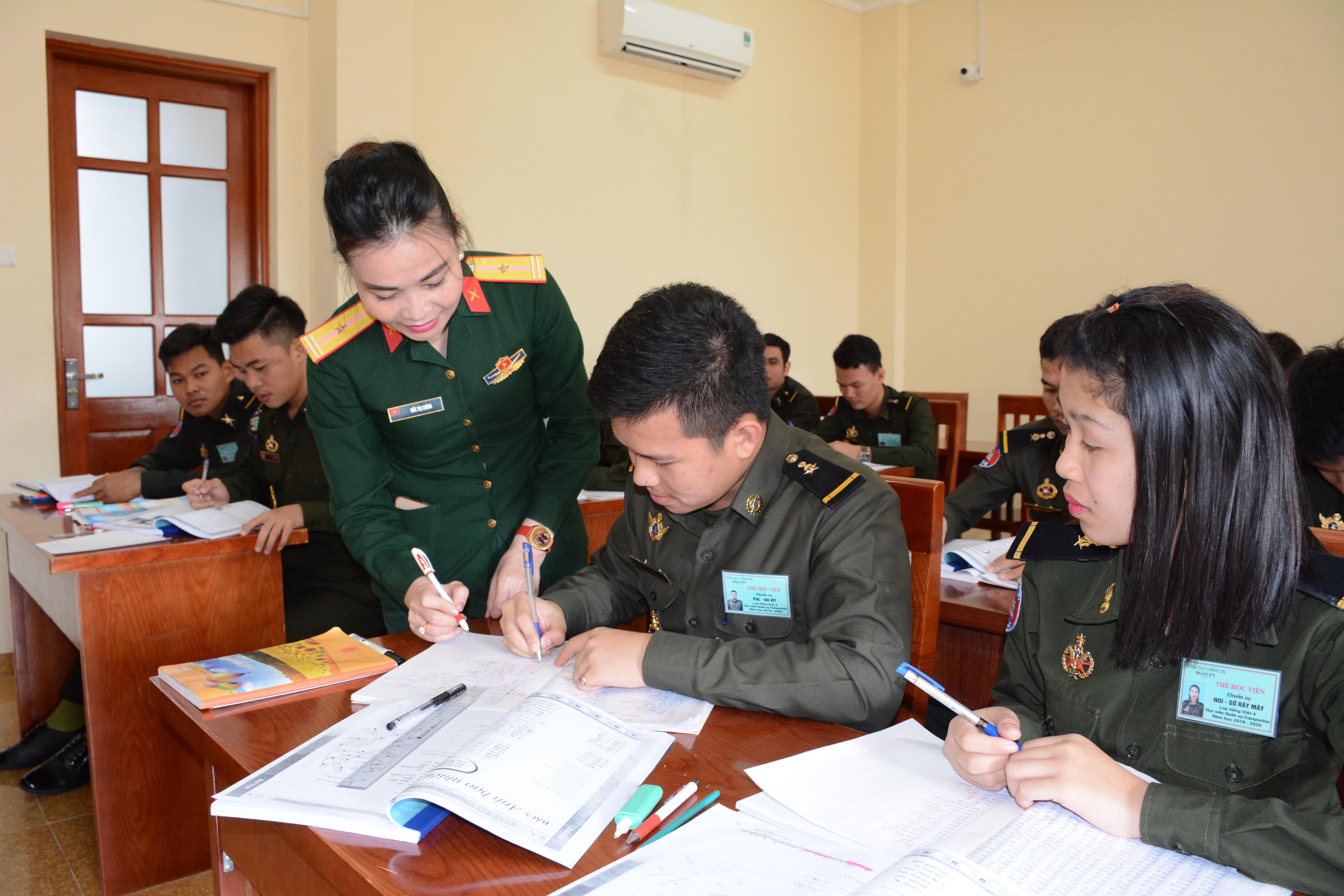 Những “sứ giả” hữu nghị