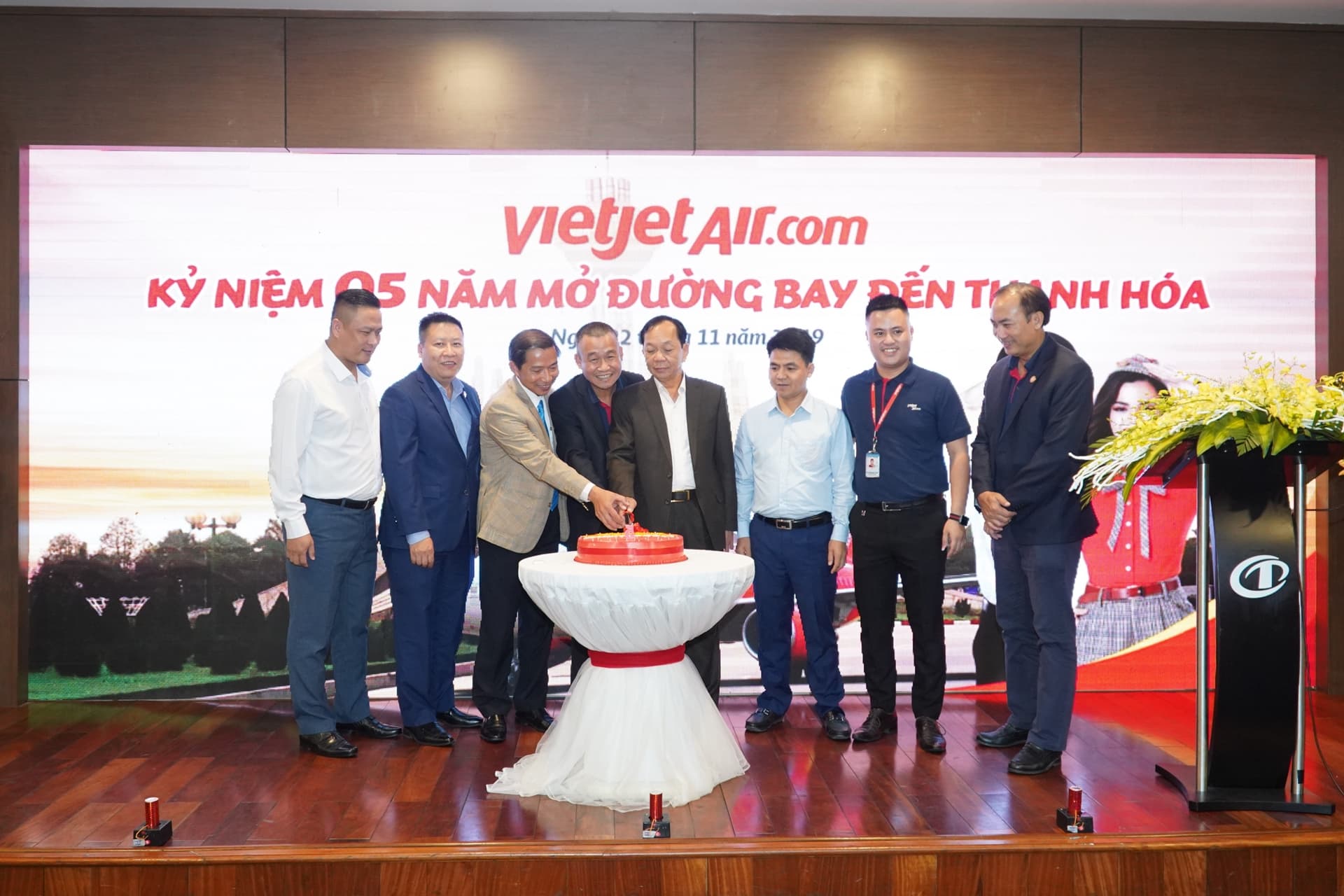 Vietjet phục vụ 2,2 triệu lượt hành khách sau 5 năm cất cánh tại Thanh Hóa