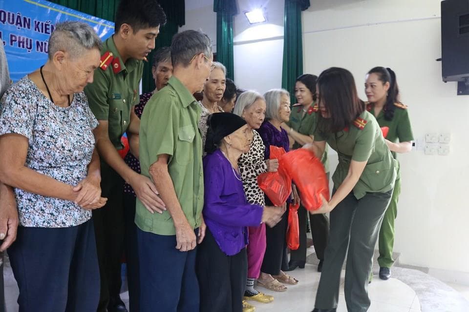 Lan tỏa những tấm lòng nhân ái