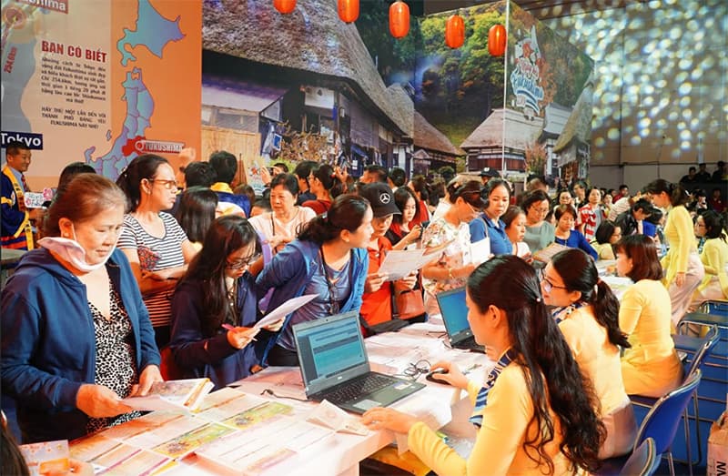 Vietravel Nha Trang tổ chức “Hội xuân tour Tết”