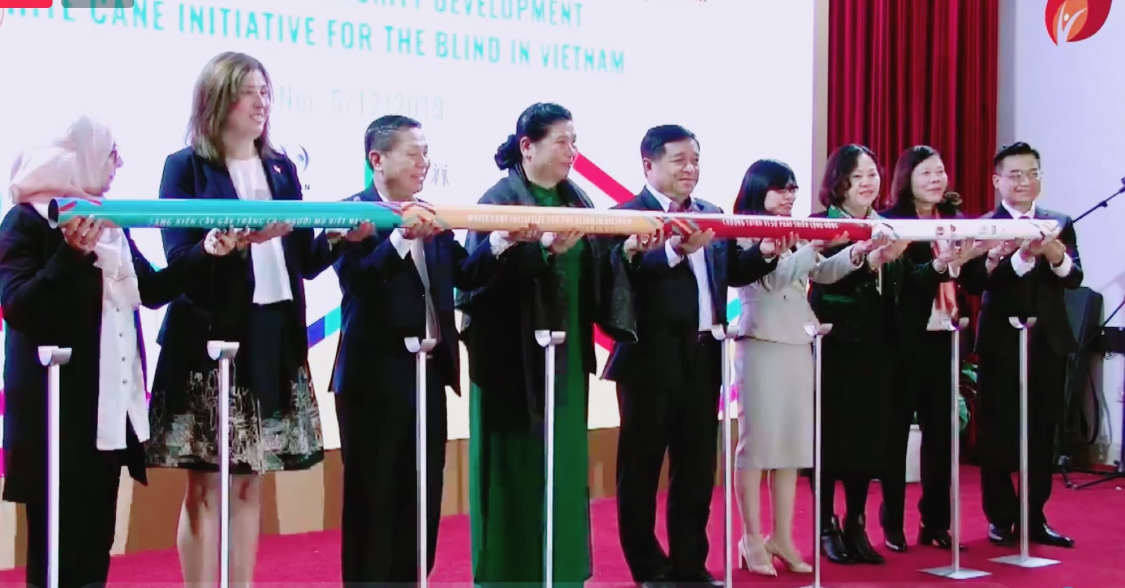 Phát động sáng kiến “Cây gậy trắng cho người mù Việt Nam"