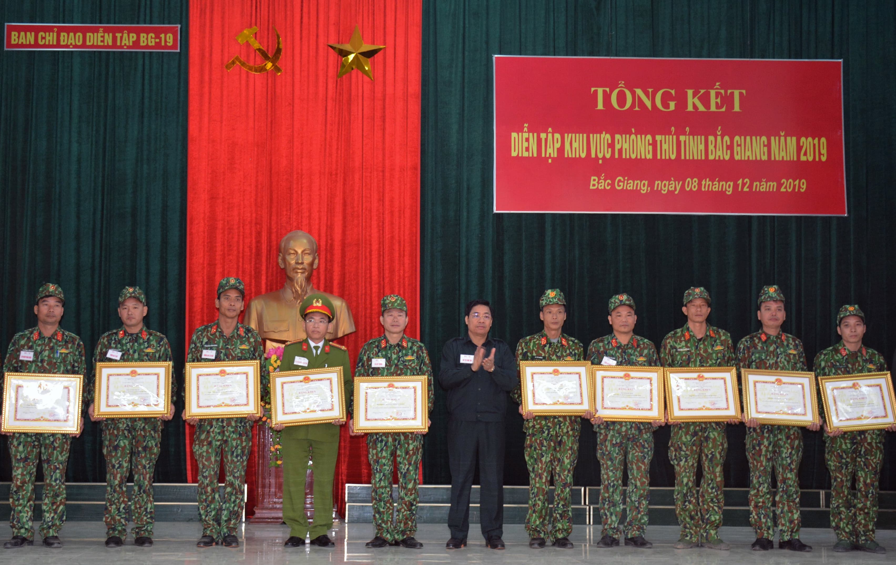 Tỉnh Bắc Giang hoàn thành nhiệm vụ diễn tập khu vực phòng thủ năm 2019