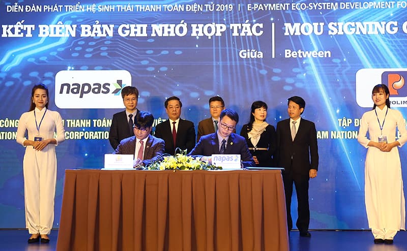 Petrolimex thúc đẩy thanh toán không dùng tiền mặt tại các cửa hàng xăng dầu