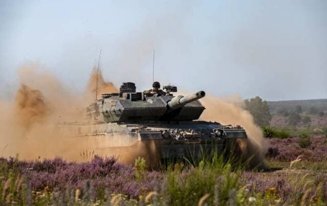Đức phát triển xe tăng thế hệ mới thay thế Leopard-2