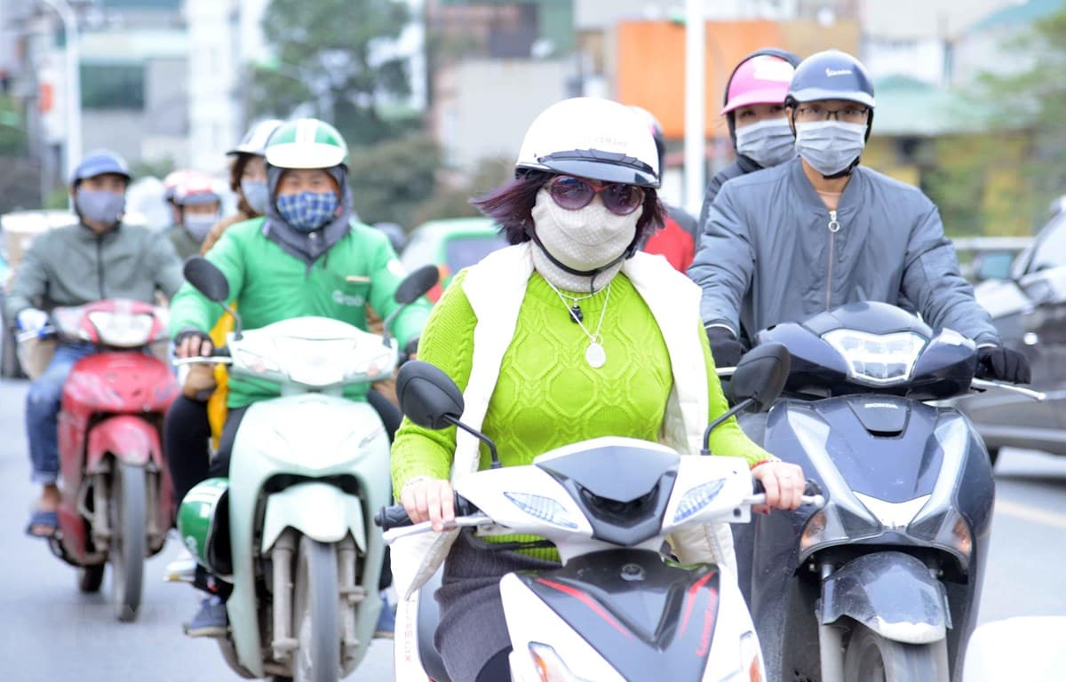 Vùng núi cao có băng giá và sương muối