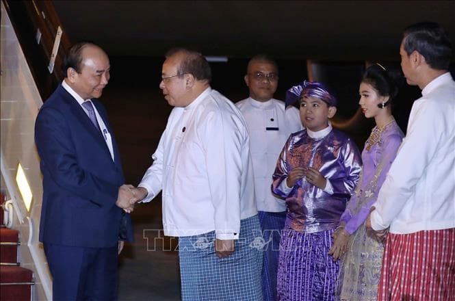 Thủ tướng Chính phủ Nguyễn Xuân Phúc bắt đầu thăm chính thức CHLB Myanmar