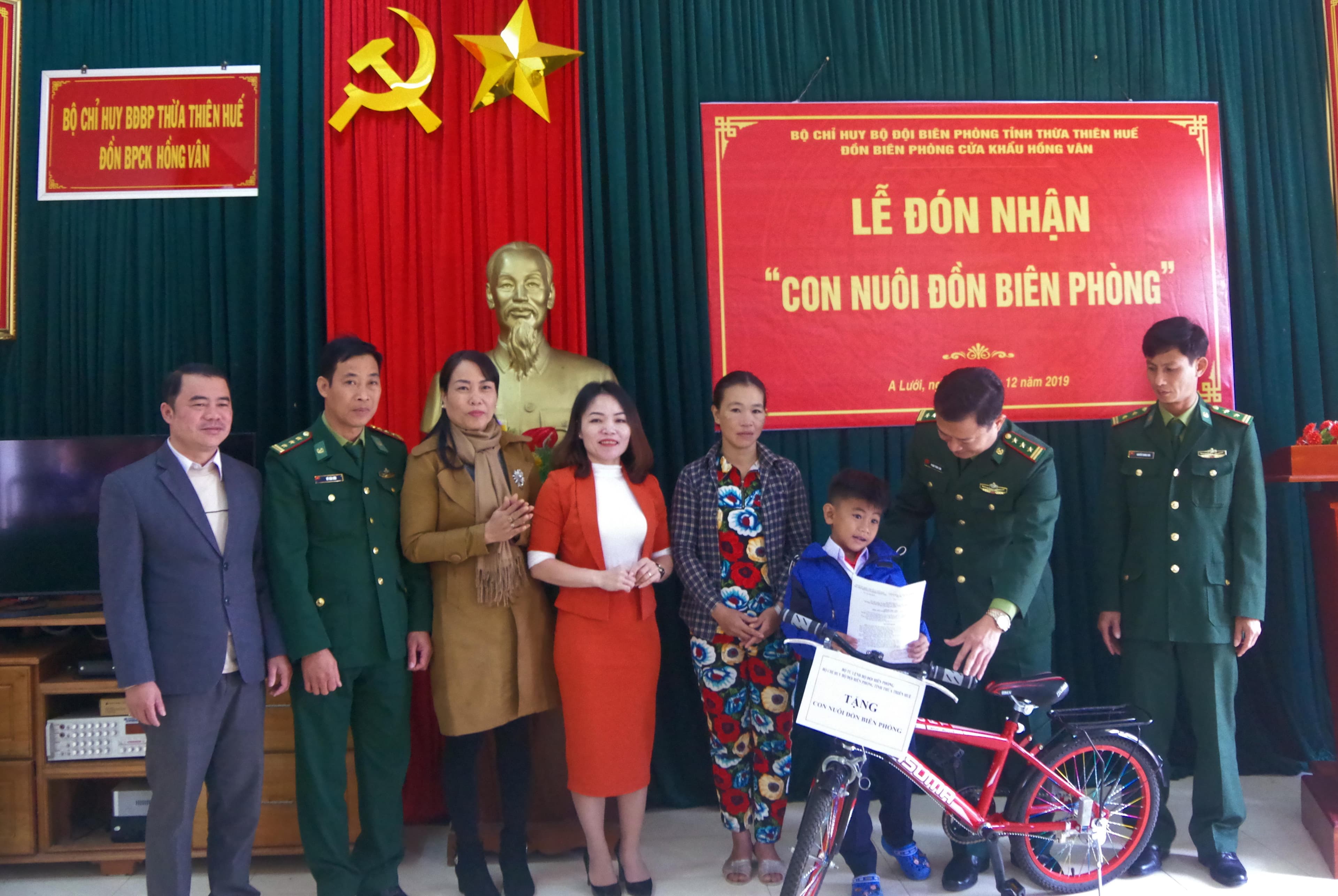 Ấm áp mô hình “Con nuôi đồn biên phòng”