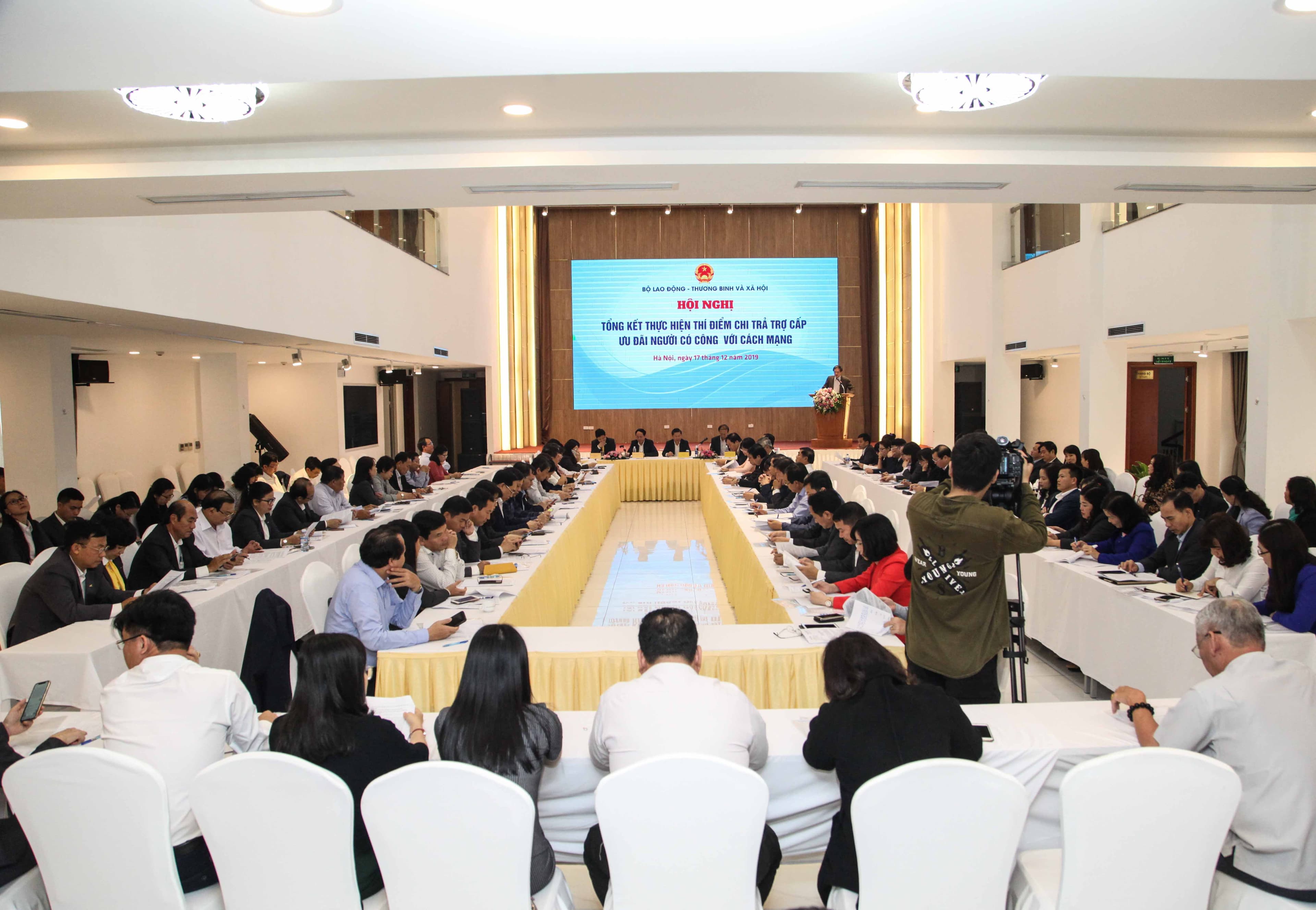 Tổng kết thực hiện thí điểm chi trả trợ cấp ưu đãi người có công qua hệ thống bưu điện