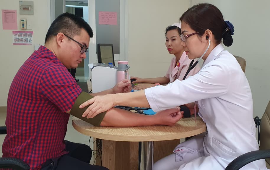 Bệnh viện Quân y 175 khám bệnh miễn phí cho đối tượng chính sách, cán bộ, công nhân viên chức TP Hồ Chí Minh