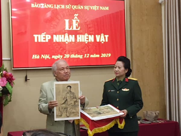 Bảo tàng Lịch sử Quân sự Việt Nam tiếp nhận hiện vật gắn với quá trình dựng nước và giữ nước