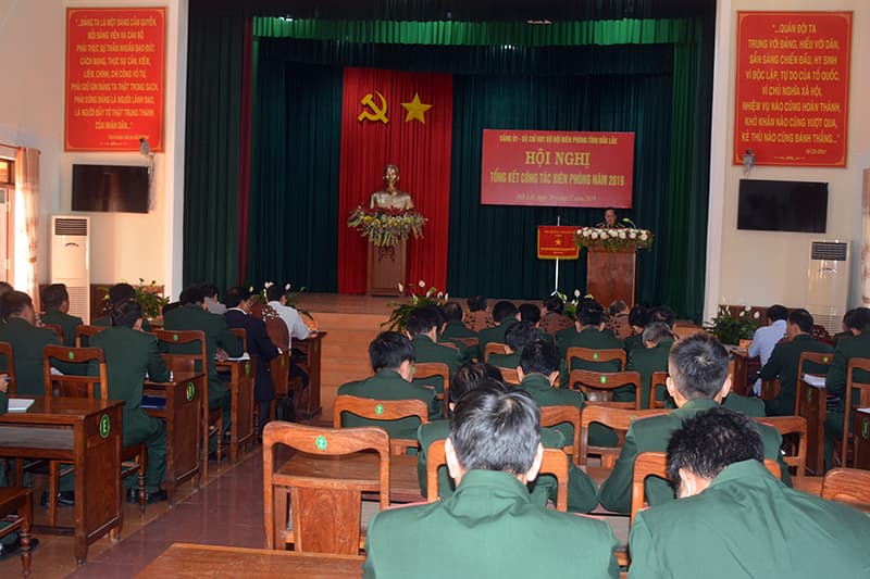 Bộ đội Biên phòng tỉnh Đắk Lắk được Bộ Quốc phòng tặng Cờ thi đua