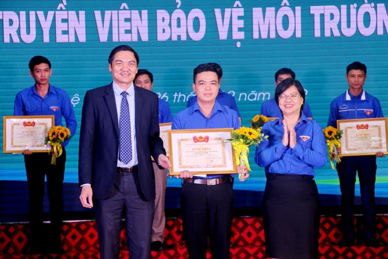 Trao giải Cuộc thi dấu ấn tuyên truyền viên bảo vệ môi trường năm 2019