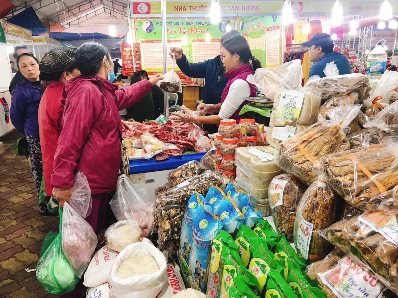 Khai mạc Hội chợ hàng hóa người tiêu dùng ưa thích lần thứ 21