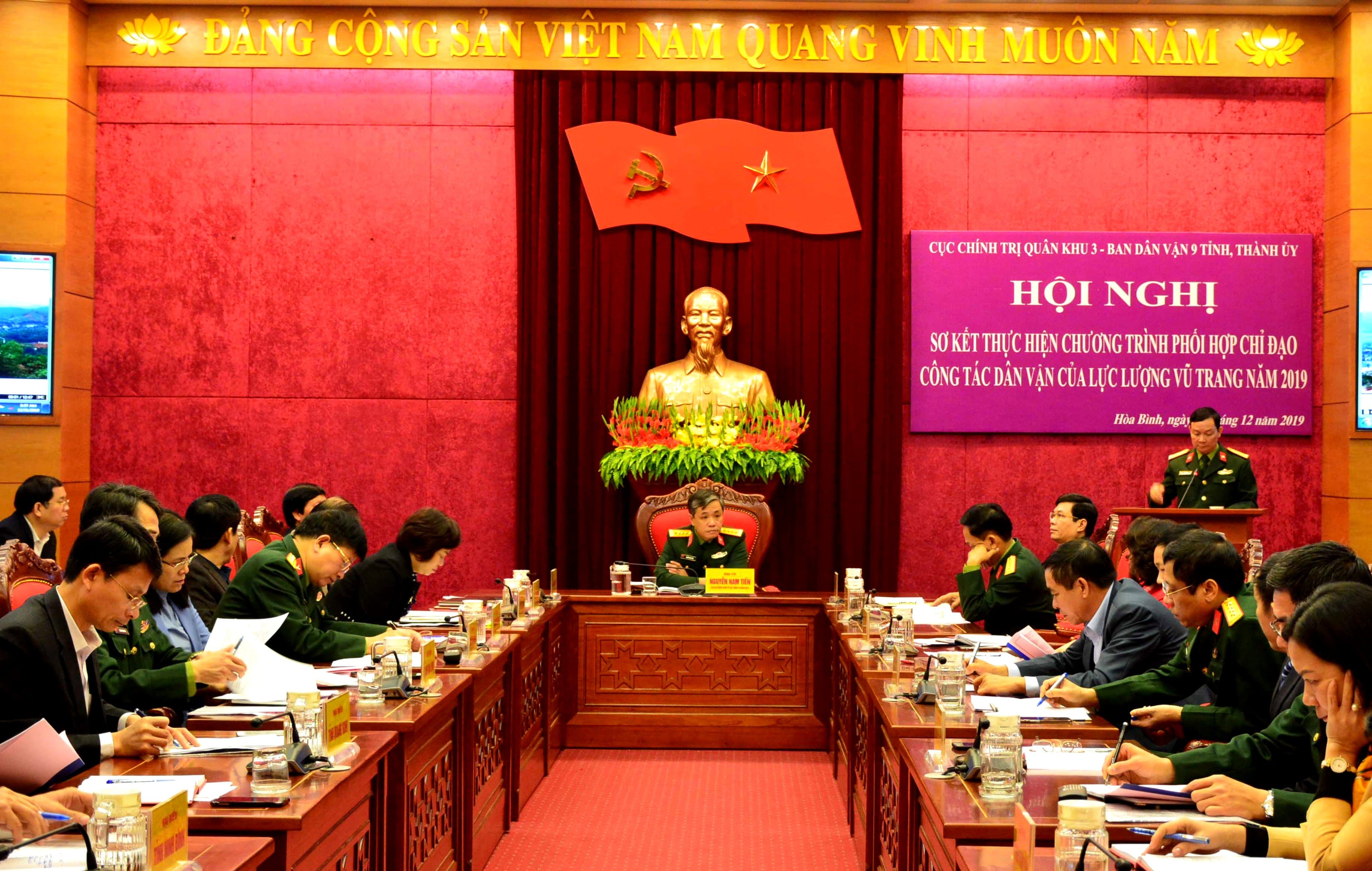 Cục Chính trị Quân khu 3 và Ban Dân vận 9 tỉnh, thành ủy sơ kết thực hiện chương trình phối hợp công tác