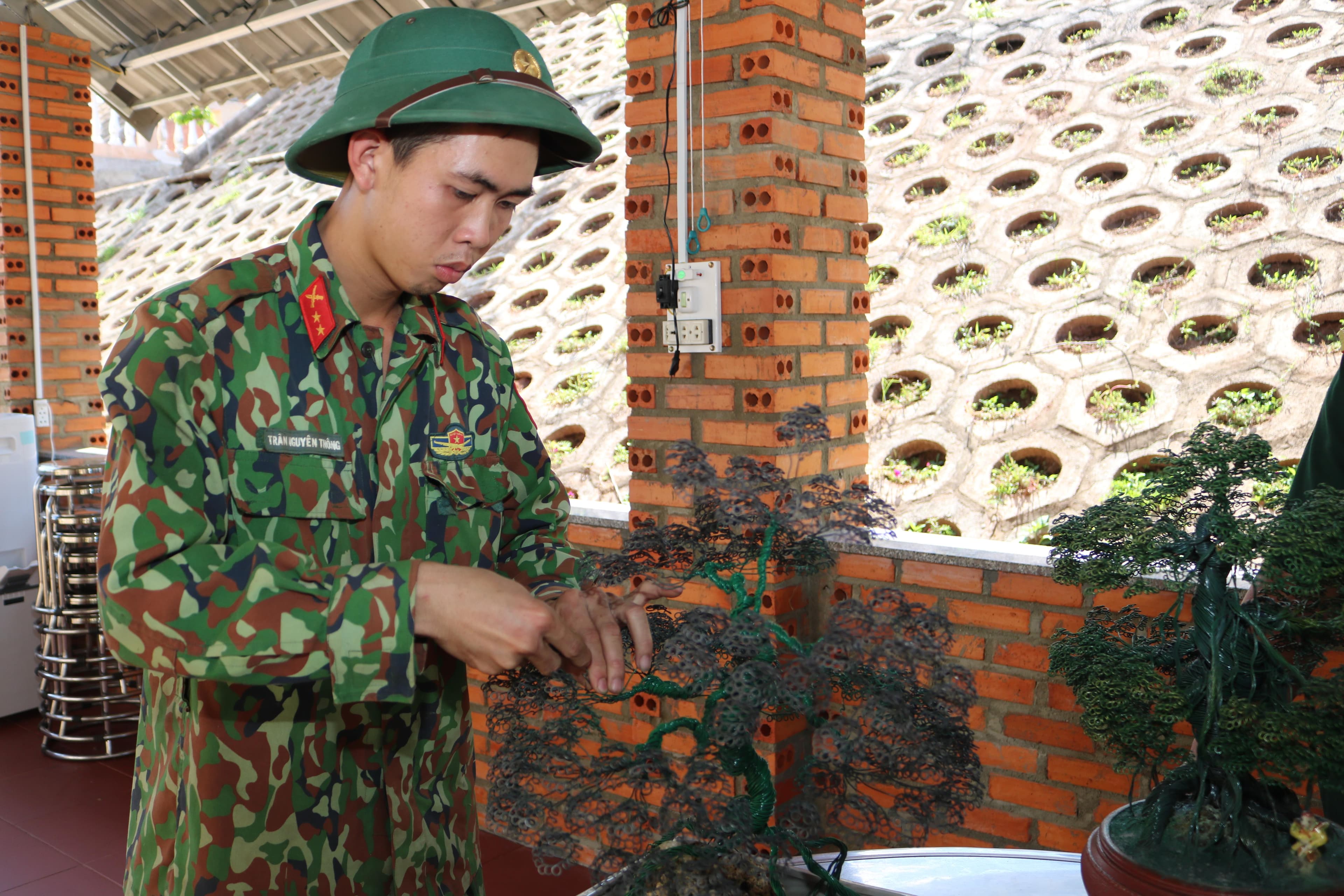 Độc đáo quà xuân chiến sĩ