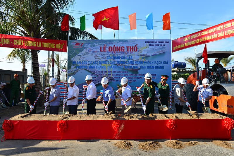 Binh đoàn 12 ra quân sản xuất đầu năm 2020