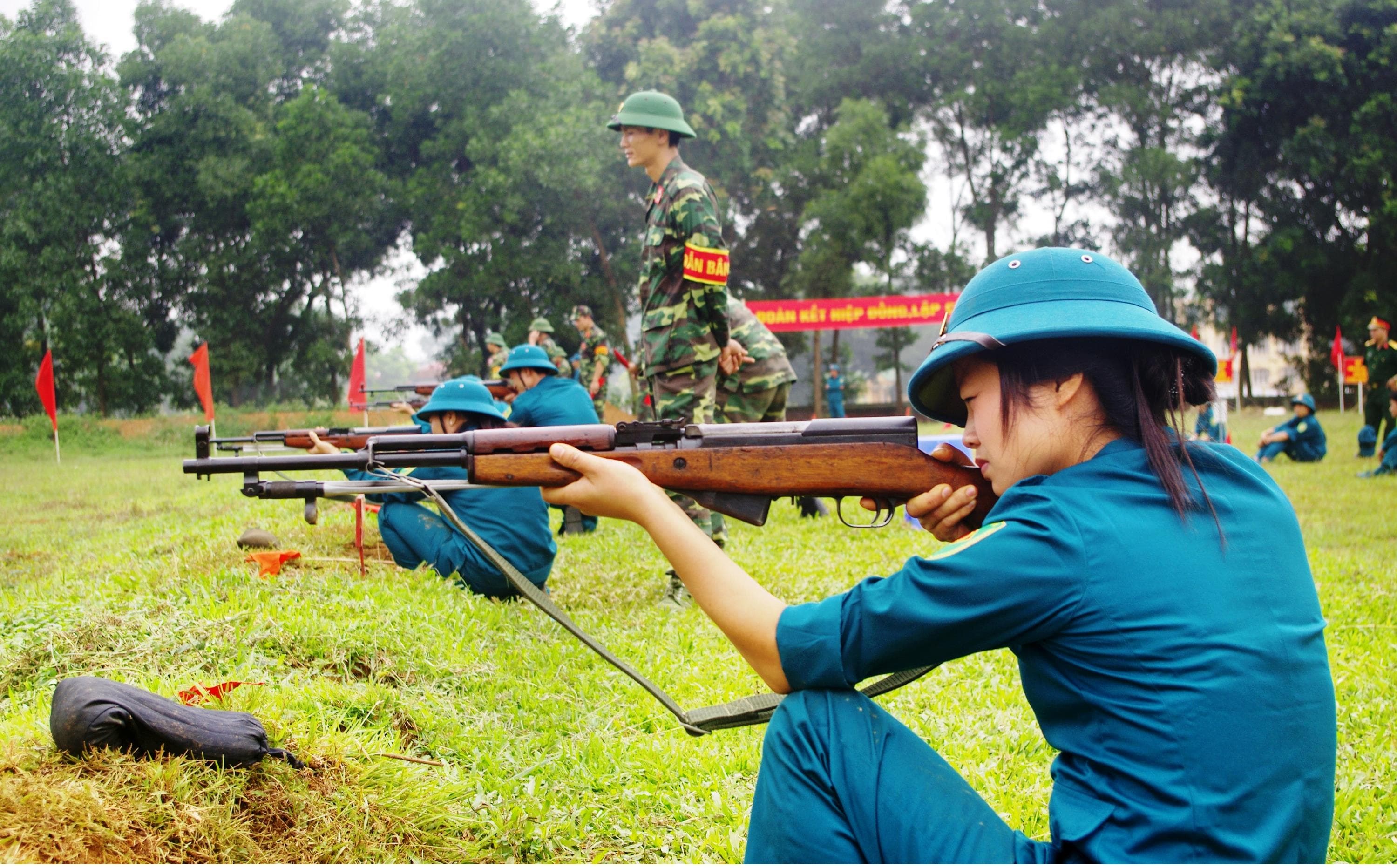 Chỉ huy trưởng quân sự xã giỏi chuyên môn, say mê sáng kiến