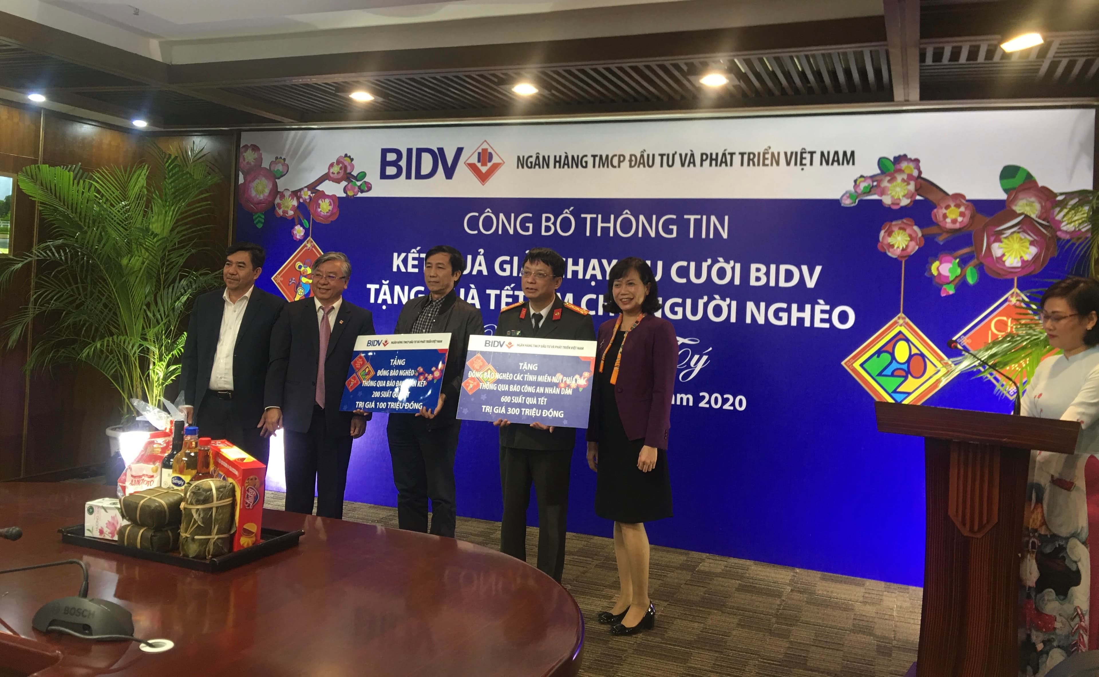 BIDV dành 20 tỷ đồng tặng quà Tết cho người nghèo