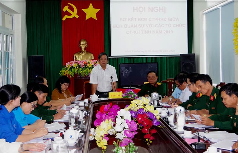Bộ CHQS tỉnh Ninh Thuận tăng cường công tác phối hợp hiệp đồng với các tổ chức chính trị - xã hội