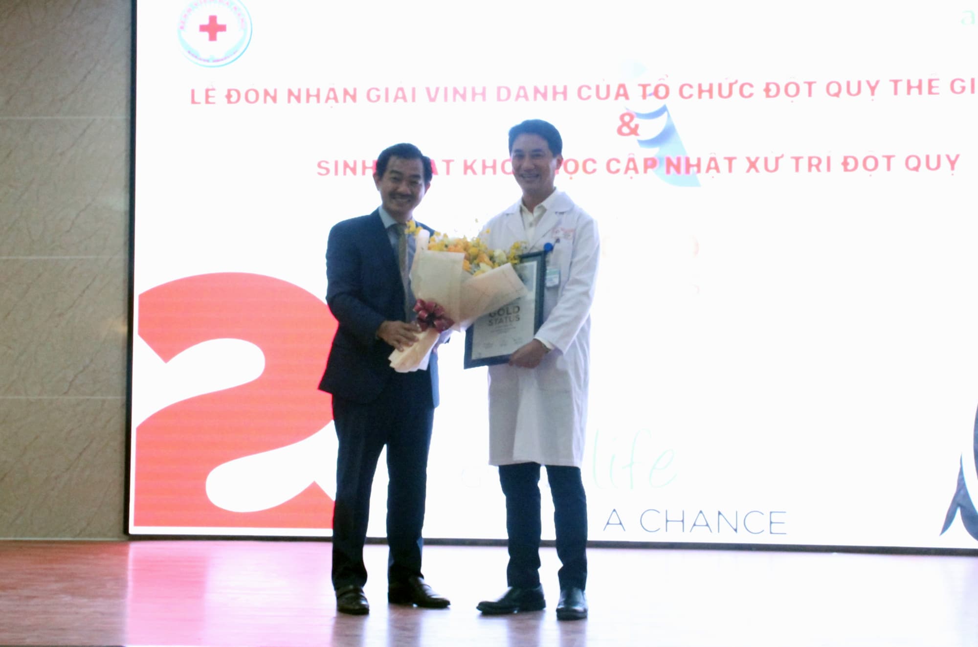 Trung tâm đột quỵ Bệnh viện Đà Nẵng đạt chuẩn chất lượng điều trị vàng