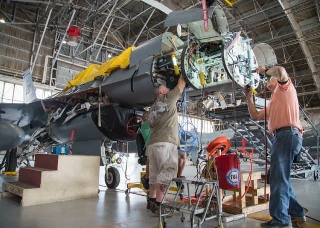 Mỹ bắt đầu trang bị radar AESA mới trên máy bay F-16