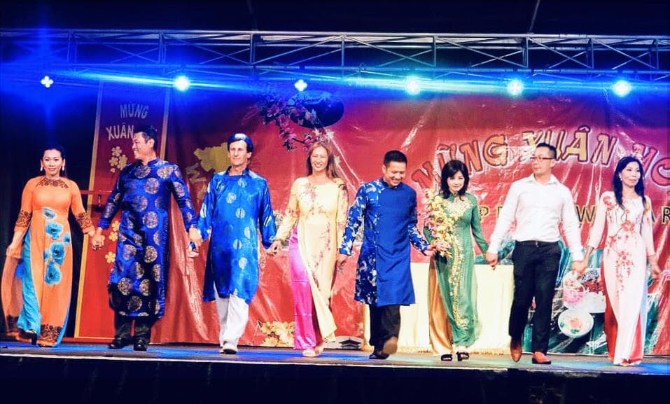 Tết Việt nơi xa
