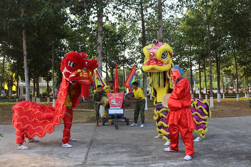 Ngày nghỉ đầu tiên của bộ đội