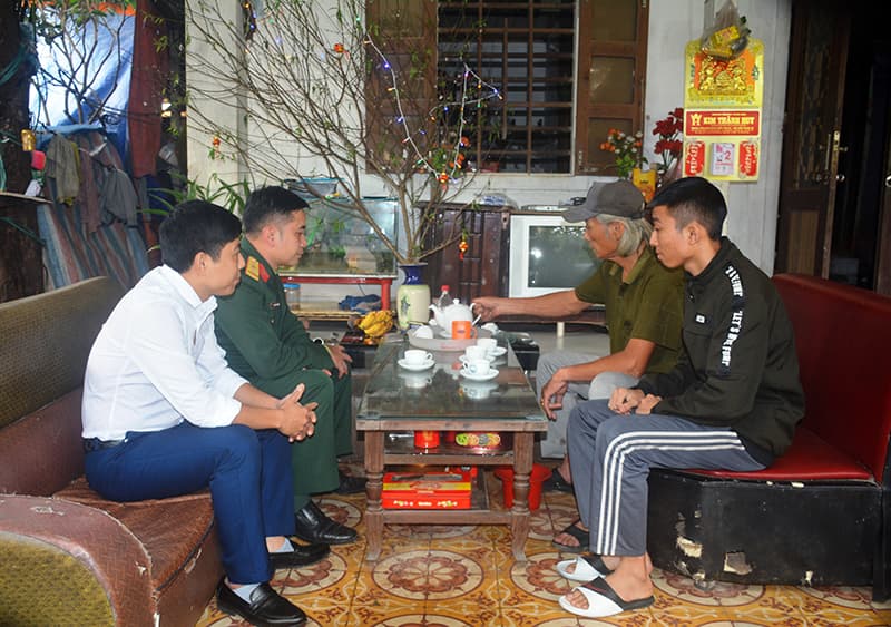 Thanh niên quê Bác sẵn sàng lên đường tòng quân