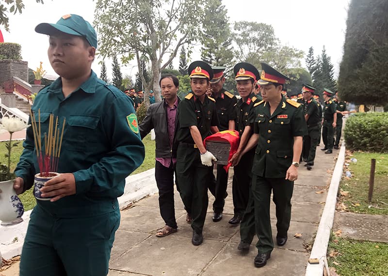 Quảng Nam truy điệu và cải táng 5 hài cốt liệt sĩ