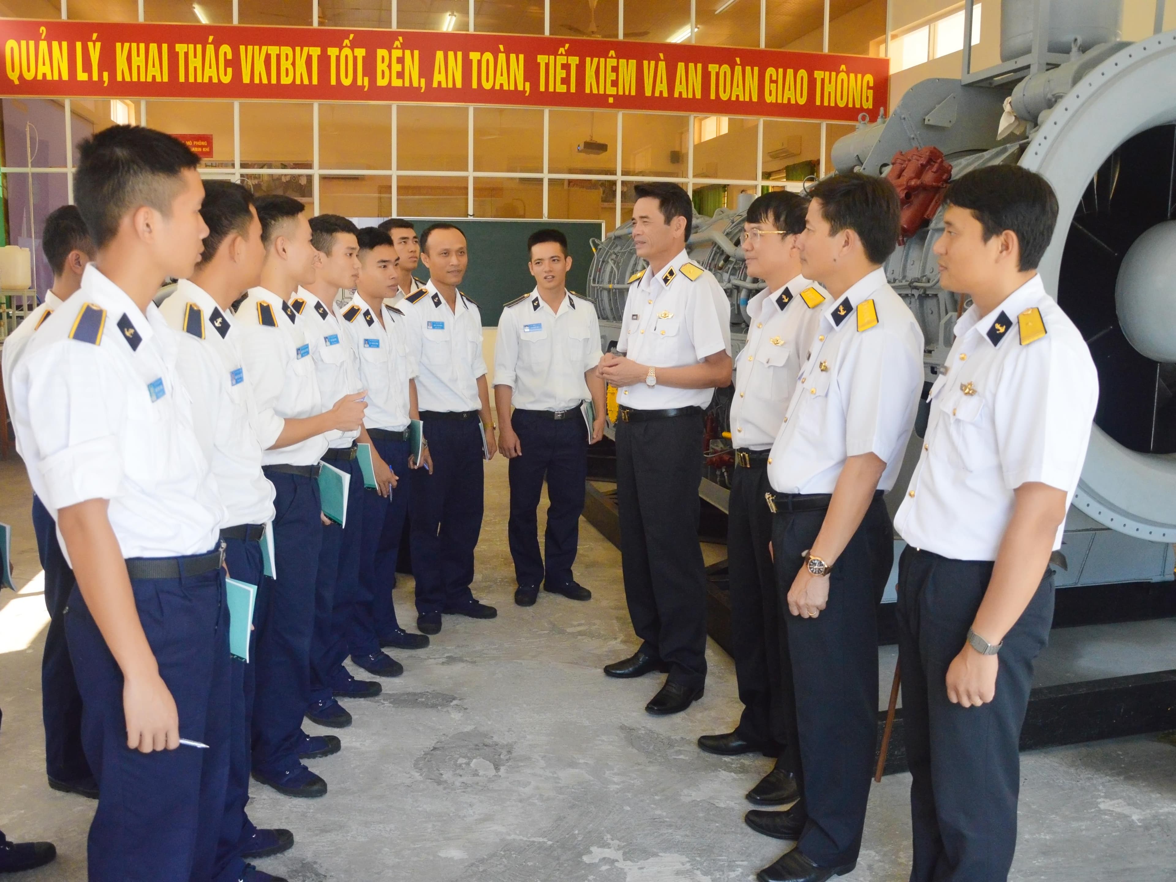 Nâng cao chất lượng đào tạo từ mô hình phòng học thông minh