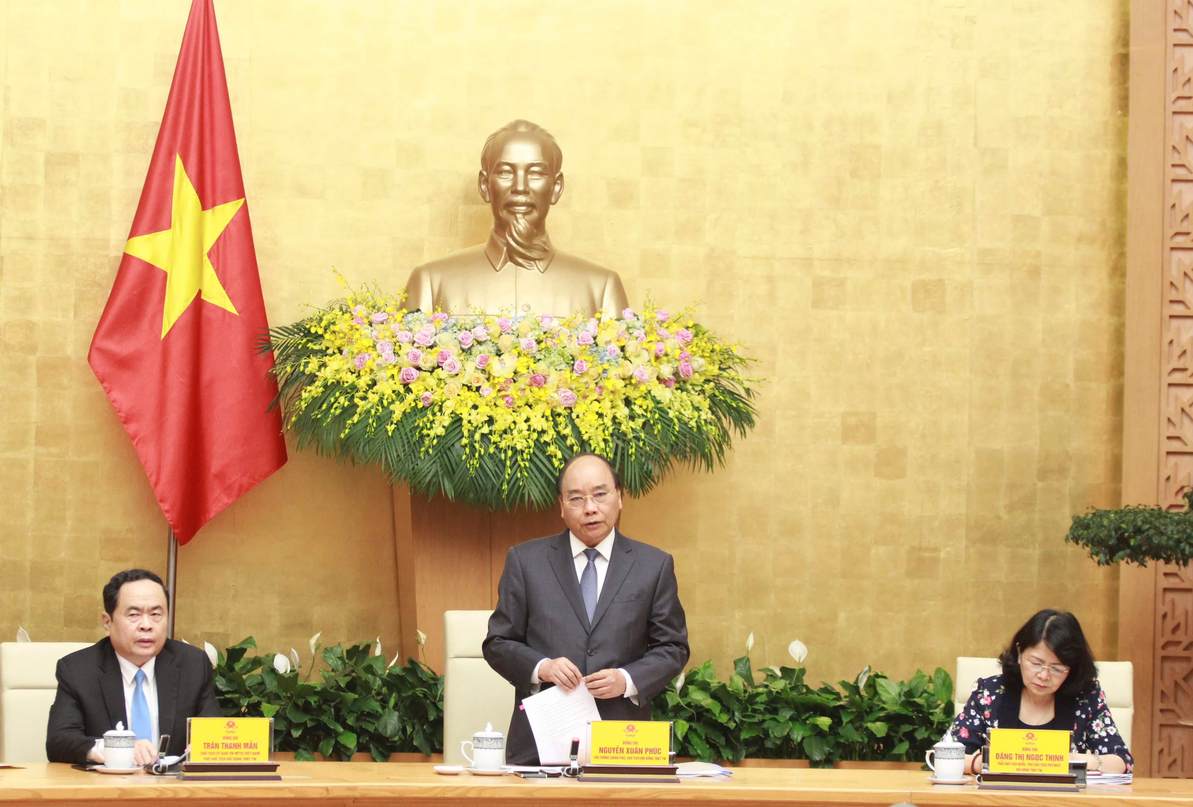 Khen thưởng kịp thời các tập thể, cá nhân thực hiện tốt công tác phòng, chống dịch bệnh Covid-19