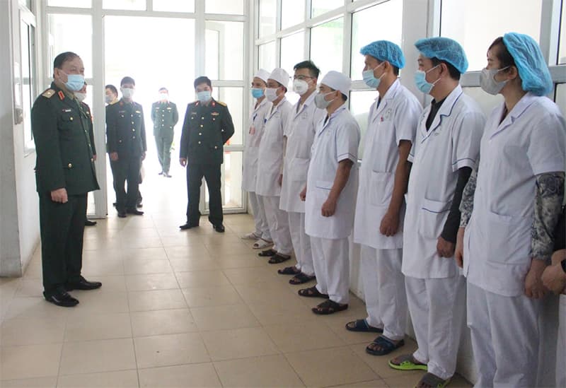 Bộ tư lệnh Quân khu 2 chúc mừng Ngày thầy thuốc Việt Nam