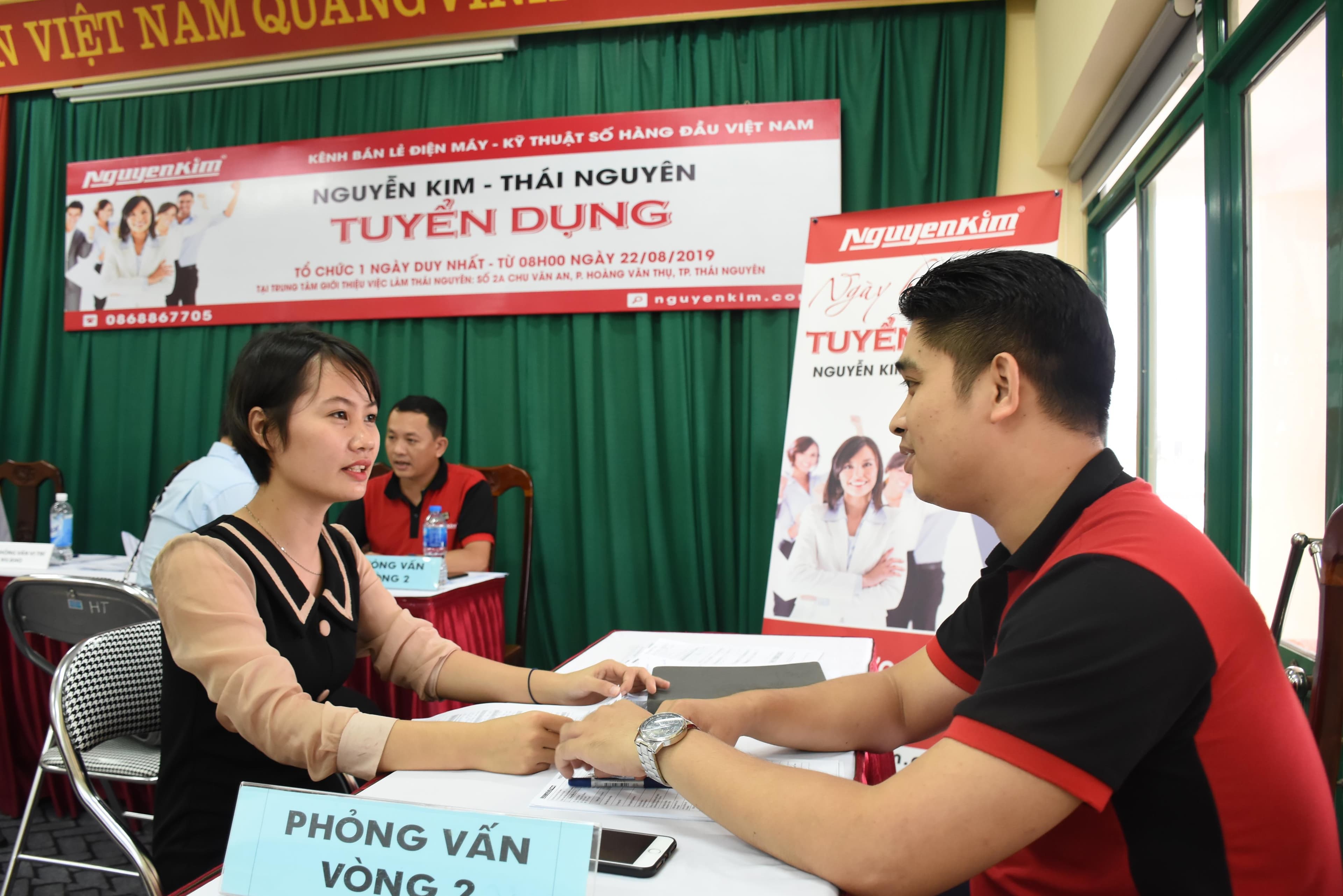 Hỗ trợ tìm việc qua ứng dụng công nghệ
