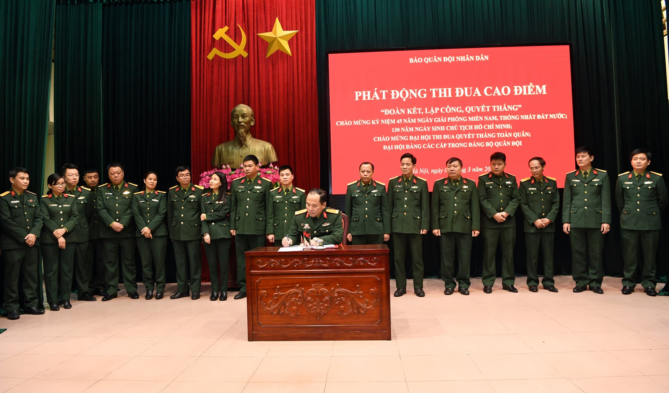 Báo Quân đội nhân dân phát động thi đua cao điểm “Đoàn kết - Lập công - Quyết thắng”