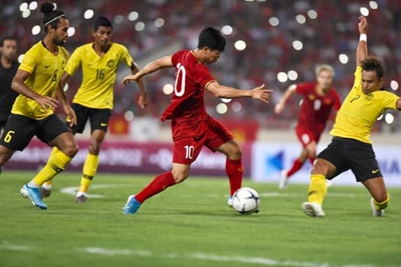Hoãn 3 trận vòng loại World Cup 2022 của đội tuyển Indonesia
