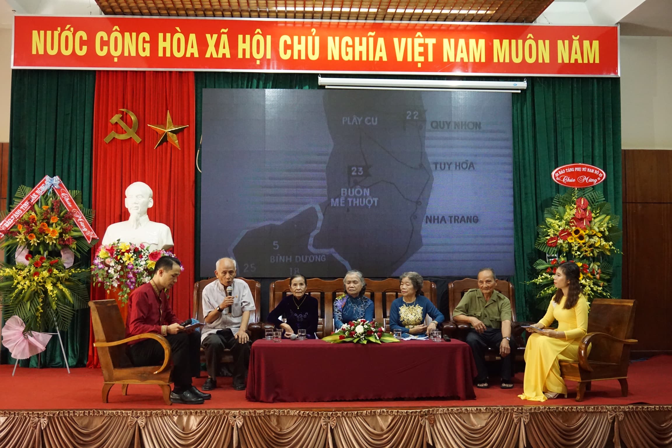 Giao lưu nhân chứng lịch sử “Hồi ức về Đại thắng mùa Xuân năm 1975”