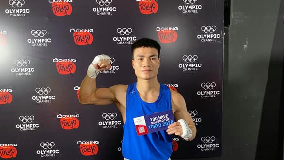 Hạ gục đối thủ trong 30 giây, võ sĩ Nguyễn Văn Đương giành suất tham dự Olympic
