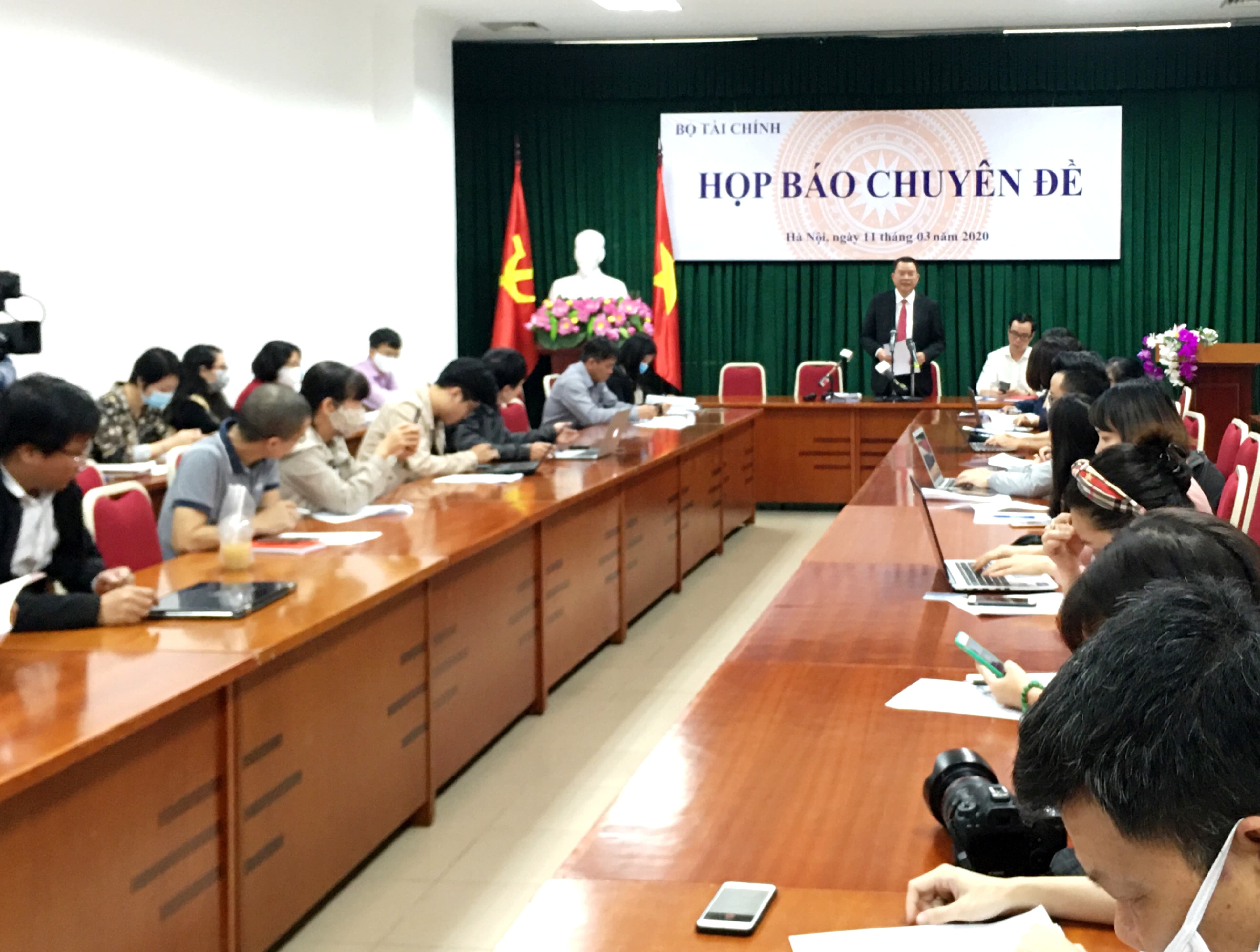 Nhiều đối tượng sẽ được gia hạn nộp thuế, tiền thuê đất do ảnh hưởng của dịch Covid-19