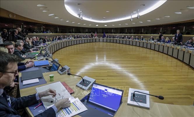 Hủy đàm phán thương mại Brexit vòng 2 tại London do dịch Covid-19
