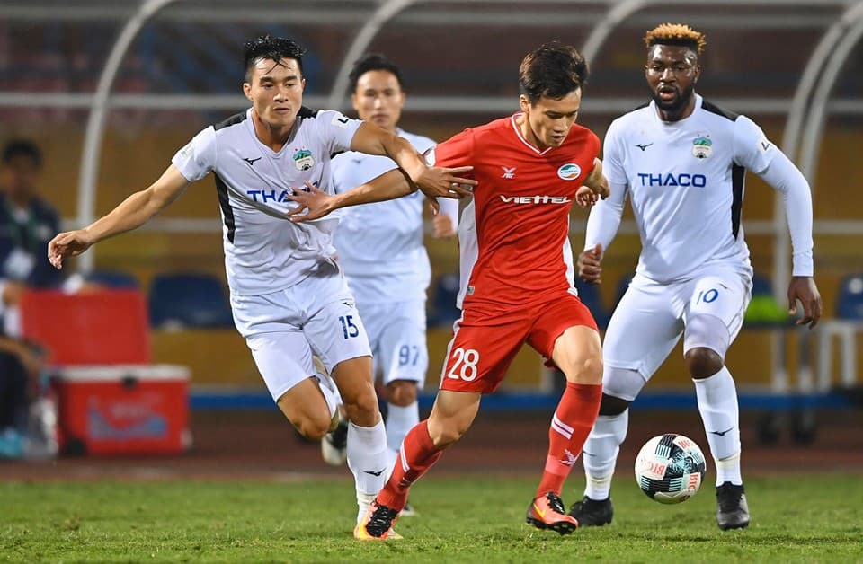 V-League 2020 tạm hoãn đến hết tháng 3 vì dịch Covid-19