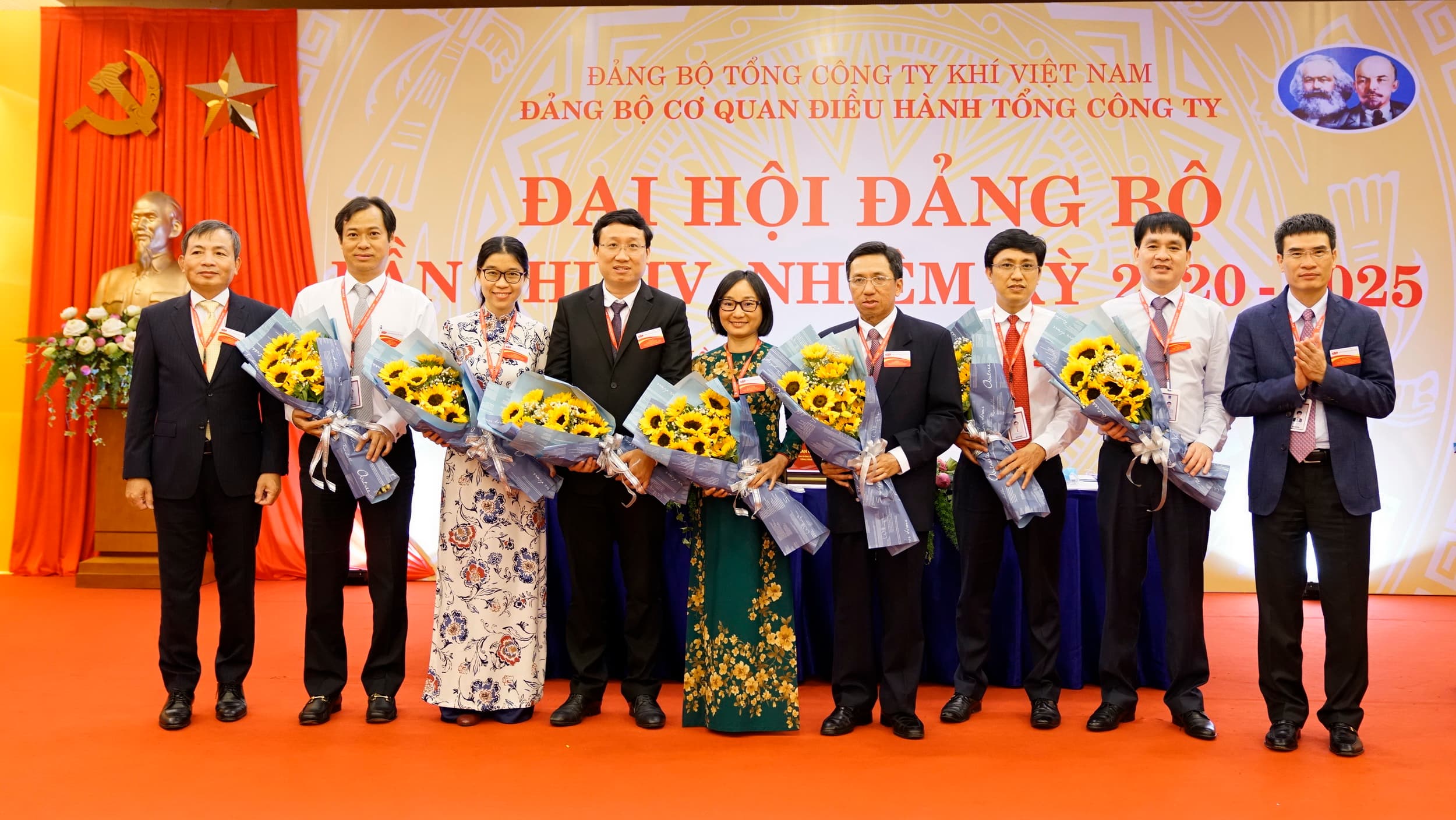 Đảng bộ Cơ quan Điều hành Tổng công ty trực thuộc Đảng bộ Tổng công ty Khí Việt Nam PV GAS: Hoàn thành xuất sắc nhiệm vụ