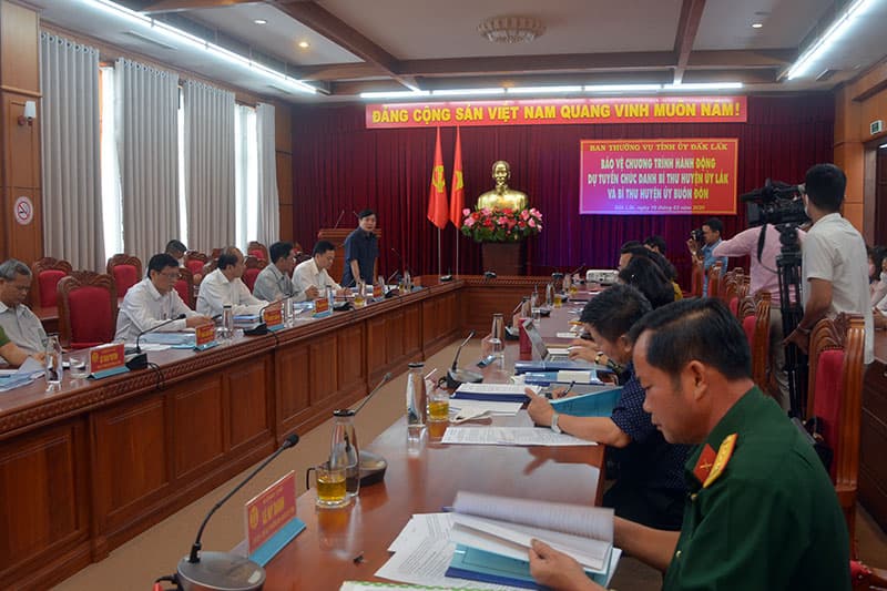 Tỉnh ủy Đắc Lắc bảo vệ Chương trình hành động dự tuyển chức danh Bí thư Huyện ủy Lắc và Buôn Đôn