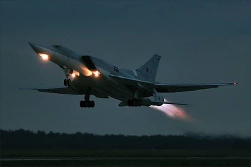 Nga tiếp tục thử nghiệm máy bay ném bom tầm xa Tu-22M3M