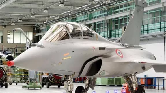 Ấn Độ chưa nhận được lô máy bay Rafale đầu tiên do Covid-19