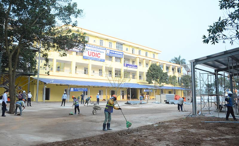 Gấp rút hoàn thiện bệnh viện dã chiến tại huyện Mê Linh