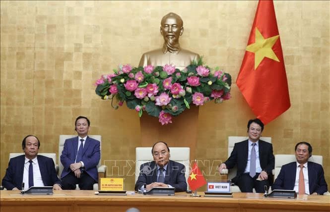 Thủ tướng Nguyễn Xuân Phúc dự Hội nghị thượng đỉnh trực tuyến G20