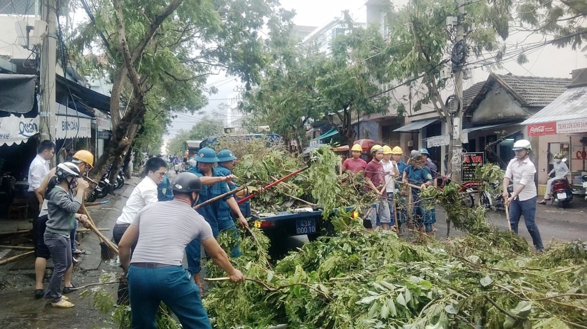 Dân quân Thanh Khê Tây giữ gìn trị an địa bàn