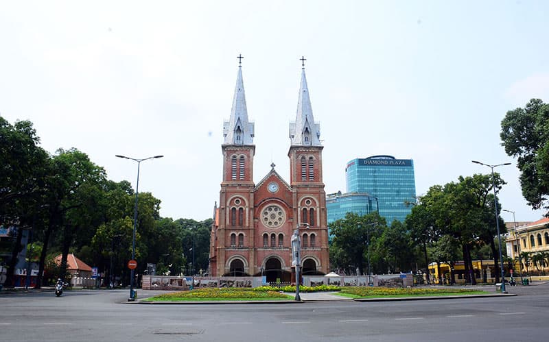 Thành phố Hồ Chí Minh thực hiện nghiêm quy định cao điểm phòng dịch Covid-19 nơi công cộng